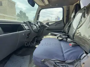 Mitsubishi Canter Fuso