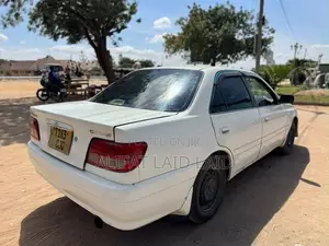 Toyota Carina 1.5 FWD Sedan 2001 White