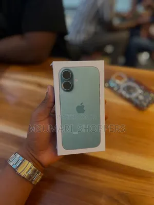 New Apple iPhone 16 128 GB Green