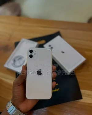 New Apple iPhone 11 128 GB White