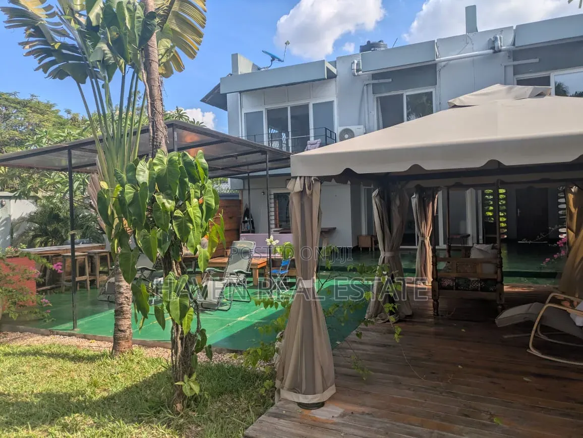 Furnished 4bdrm Villa in Masaki for rent