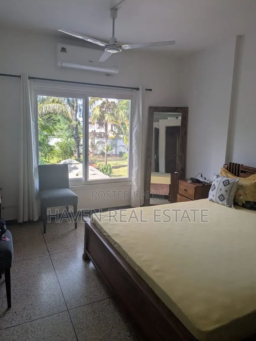 Furnished 4bdrm Villa in Masaki for rent