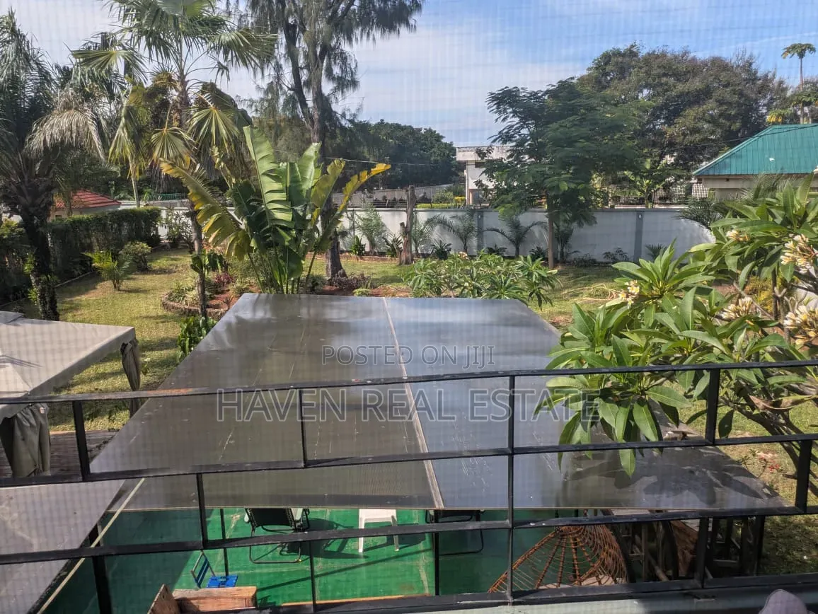 Furnished 4bdrm Villa in Masaki for rent