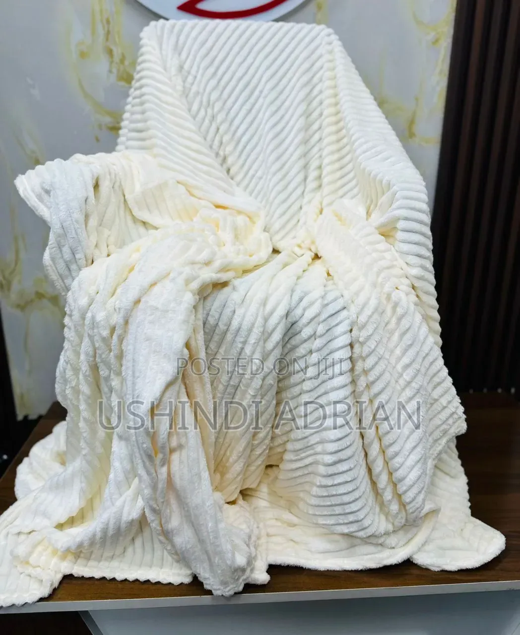 Blanket Foronya Set (Mpya Kabisa)