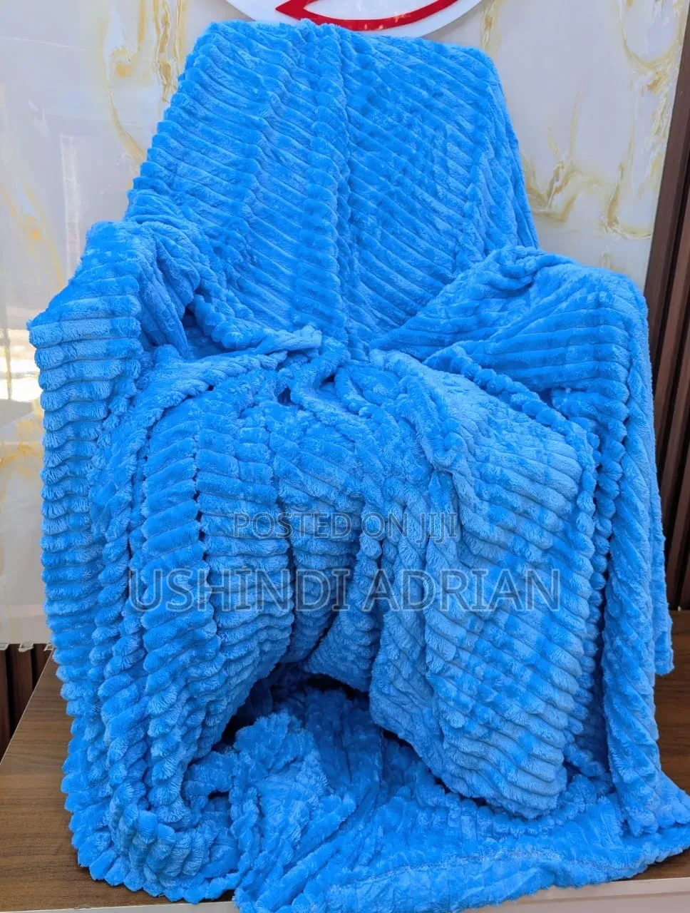 Blanket Foronya Set (Mpya Kabisa)