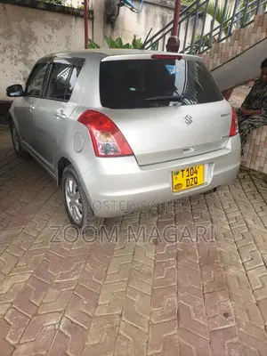 Suzuki Swift 2005 Silver