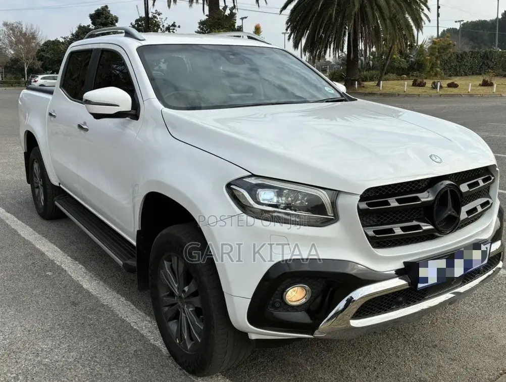 Mercedes-Benz X Class 2020 White