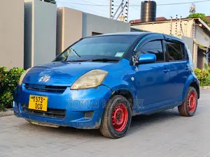Toyota Passo 2005 Blue