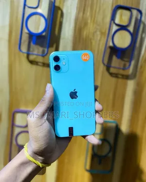 Apple iPhone 11 64 GB Blue