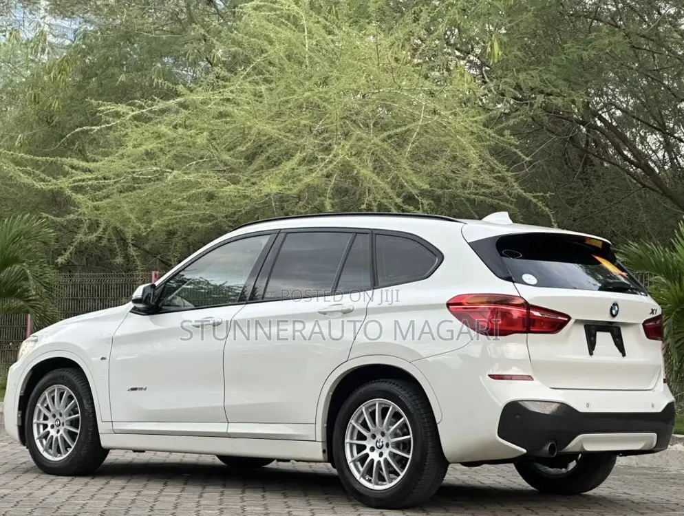 BMW X1 xDrive28i AWD 2016 Pearl