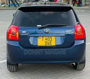 Toyota Corolla RunX 2006 Blue