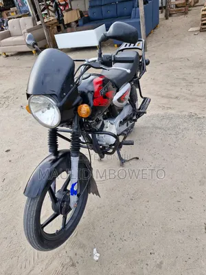 Bajaj Boxer 125 2022 Black