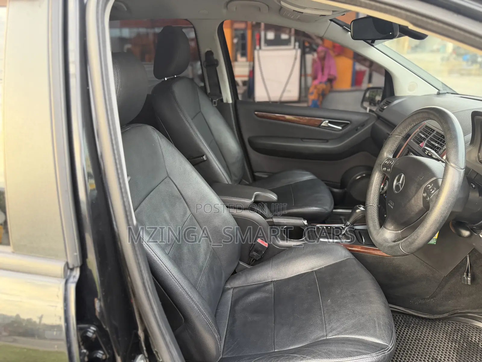Mercedes-Benz A-Class 2011 Black