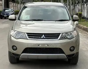 Mitsubishi Outlander 2008 Gold