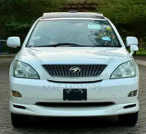 Toyota Harrier 2005 White