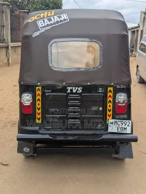 TVS HLX Plus ES 2025 Black