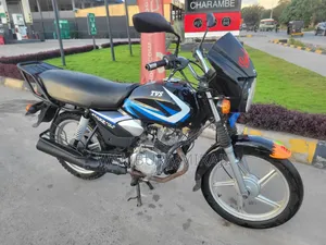 TVS HLX 125 2025 Black
