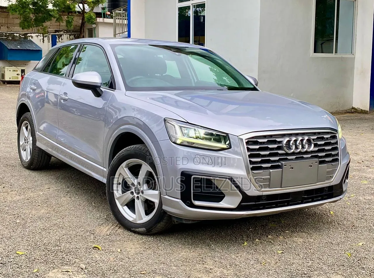 Audi Q2 2018 Gray