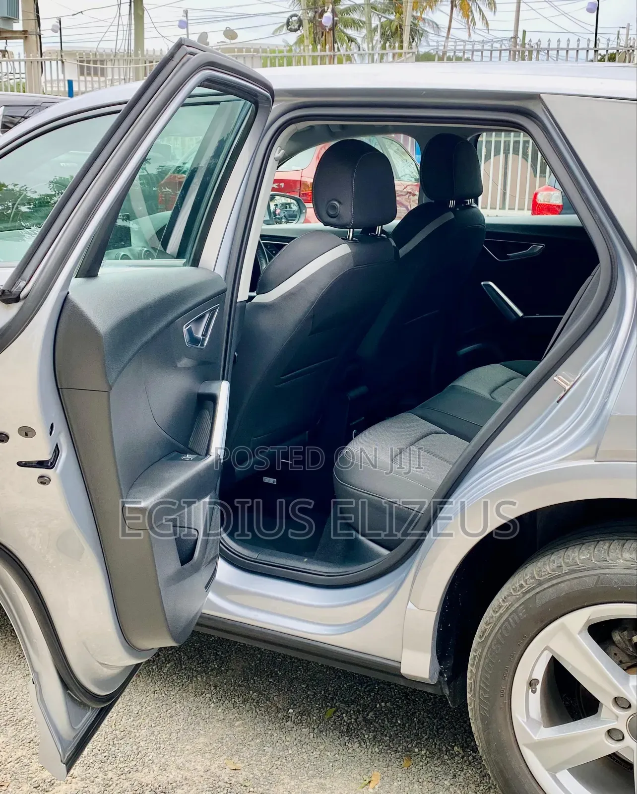 Audi Q2 2018 Gray