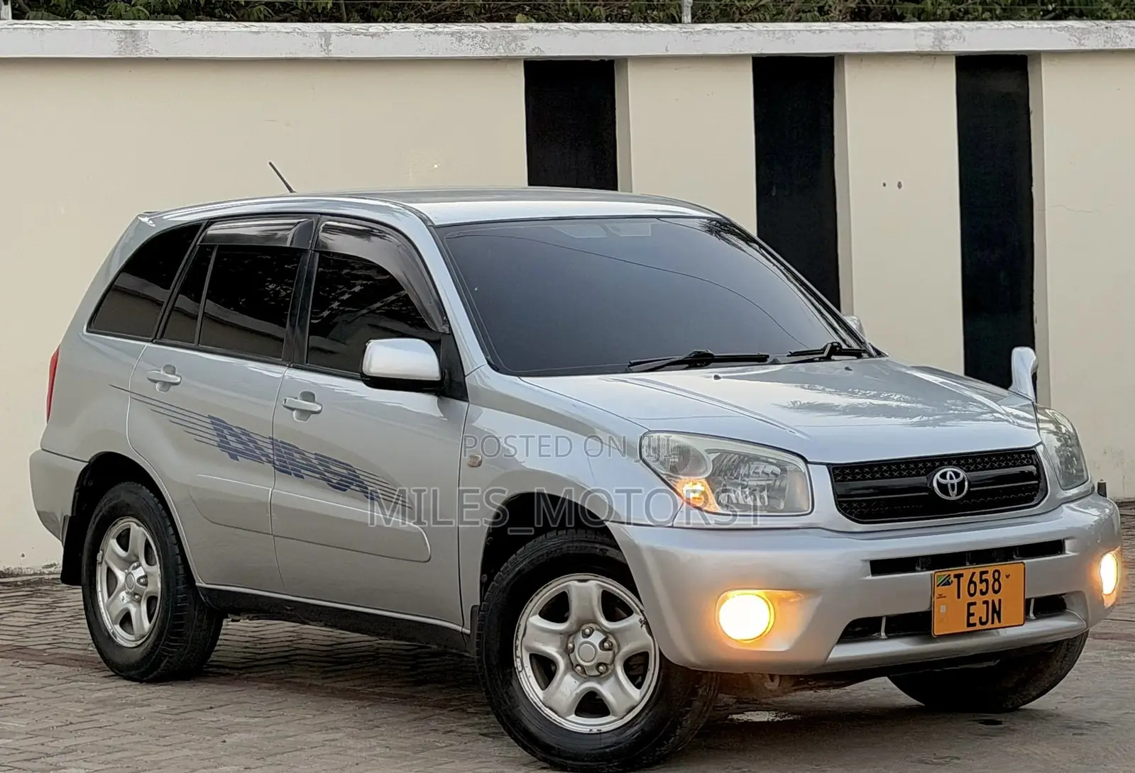 Toyota RAV4 2005 Silver