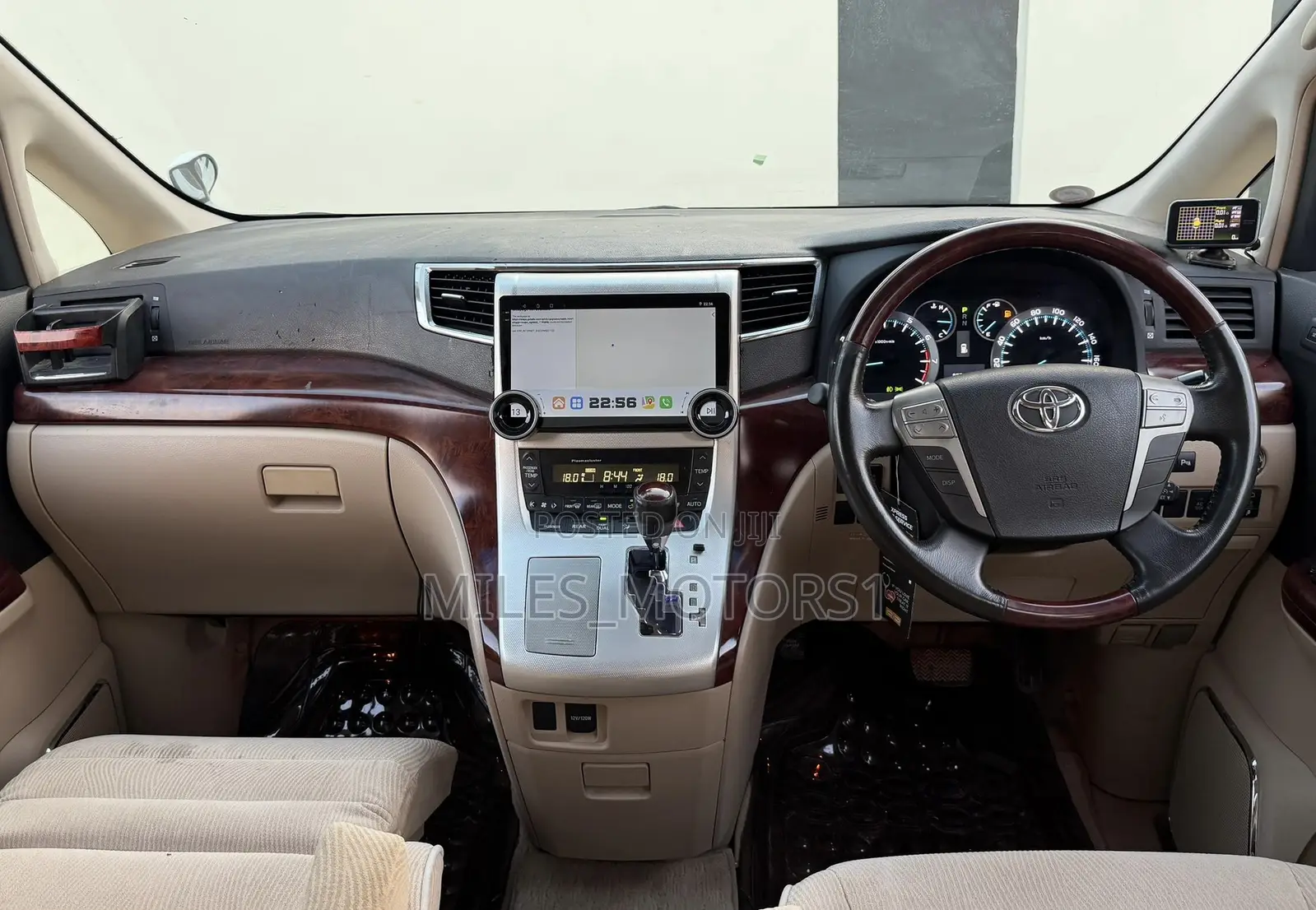 Toyota Vellfire 2012 White