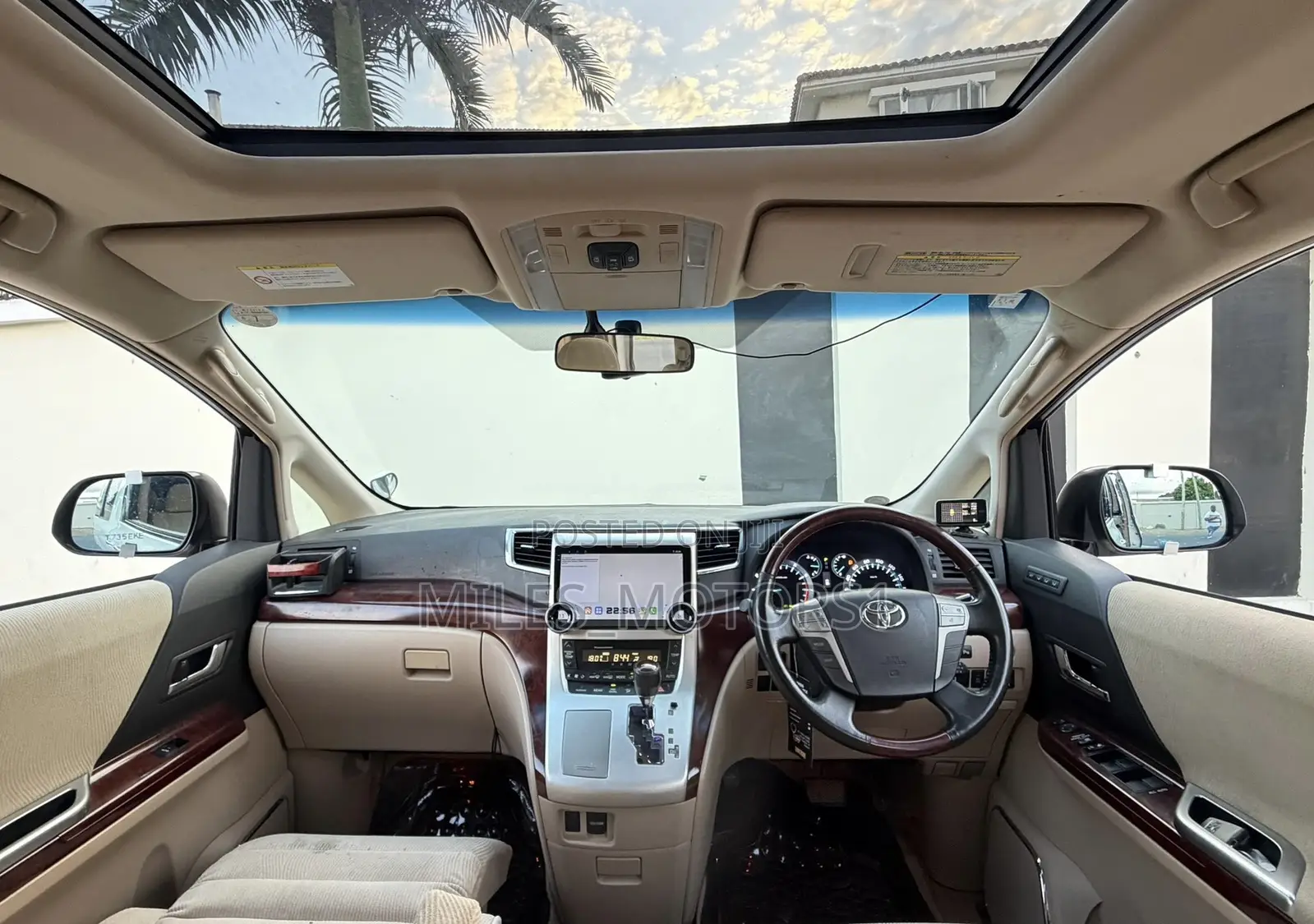 Toyota Vellfire 2012 White