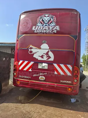 Yutong ZK6720DF 2018 Red