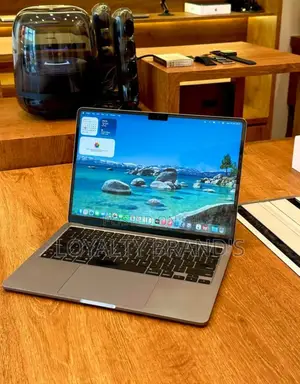 New Laptop Apple MacBook Air 2022 M2 8GB Apple M2 SSD 512GB