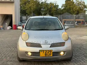 Nissan March 2010 Beige