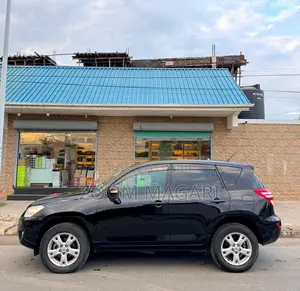 Toyota RAV4 2004 Black