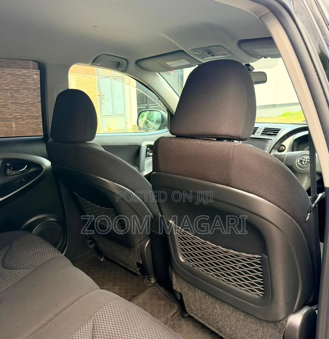 Toyota RAV4 2004 Black