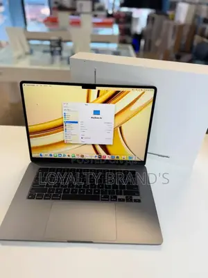 New Laptop Apple MacBook Air 2024 M3 16GB Apple M3 SSD 512GB