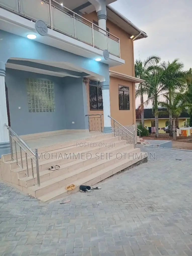 Furnished 8bdrm Bungalow in Sebatec Properties, Goba for rent