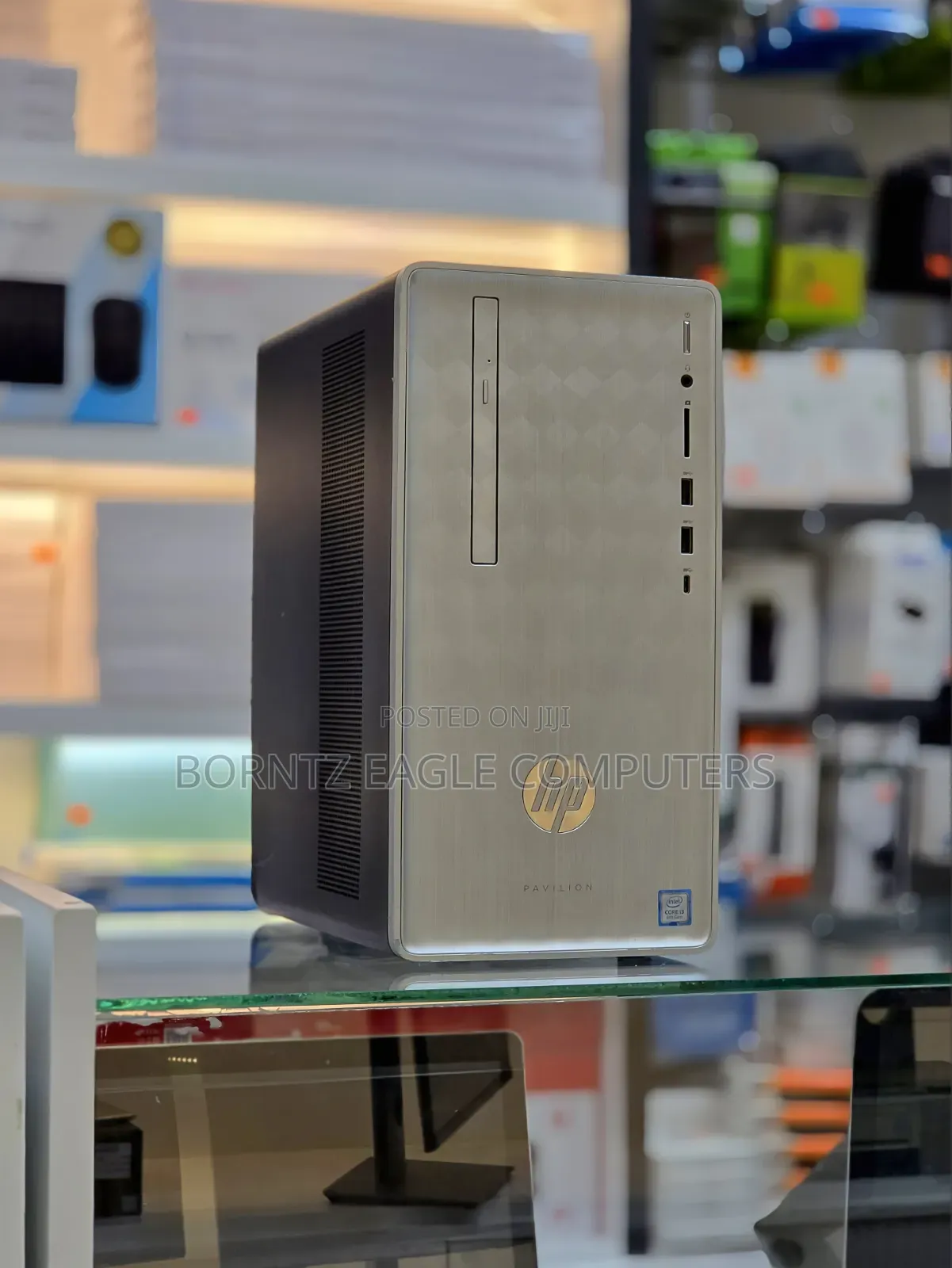 Desktop Computer HP Pavilion 590 8GB Intel Core i3 SSD 256GB