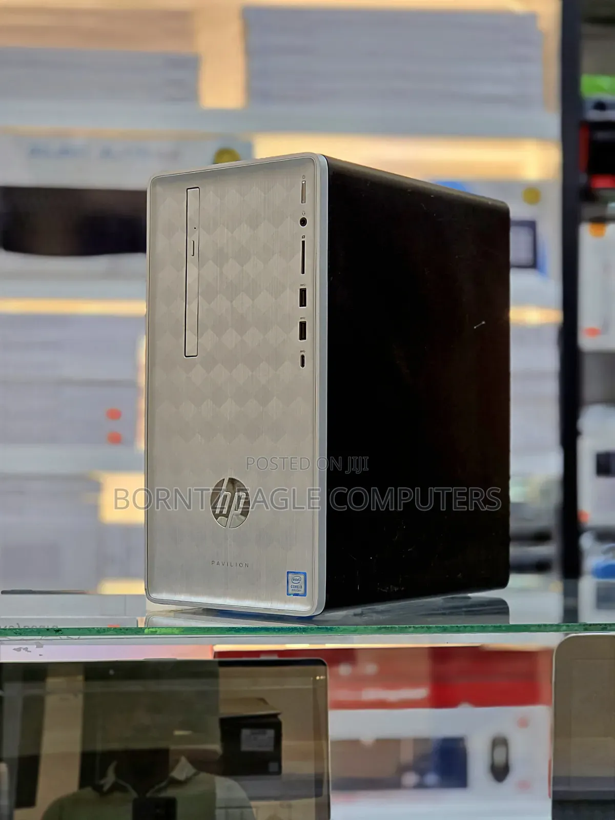 Desktop Computer HP Pavilion 590 8GB Intel Core i3 SSD 256GB