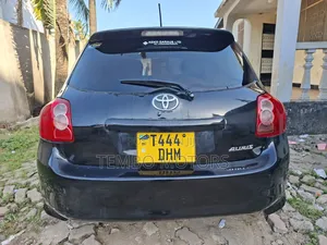 Toyota Auris 2006 Black