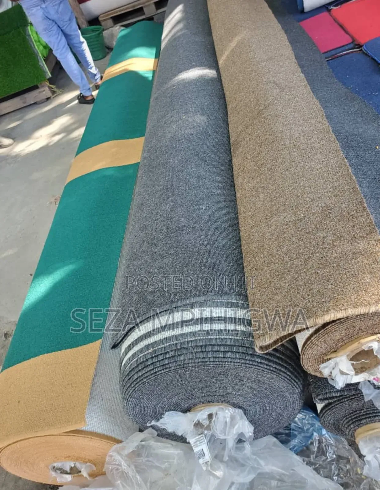 Carpet Aina Ya Zuria