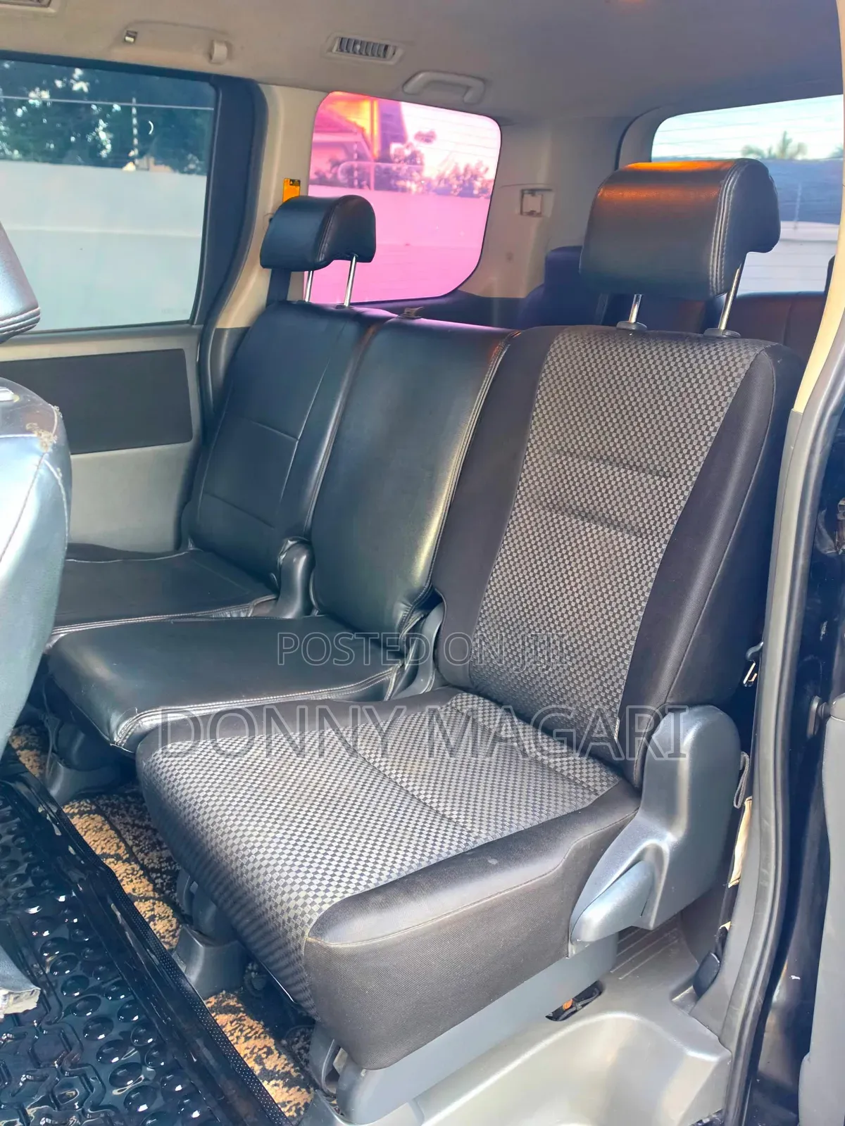 Toyota Noah 2008 Black