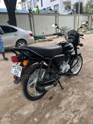 Bajaj Boxer 125 2025 Black