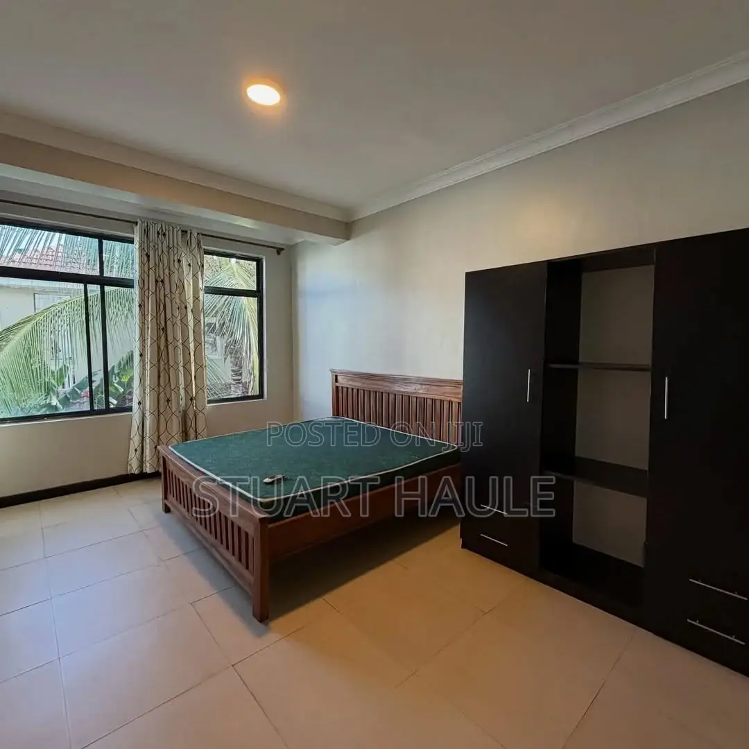Furnished 4bdrm Apartment in Oyster Bay for rent