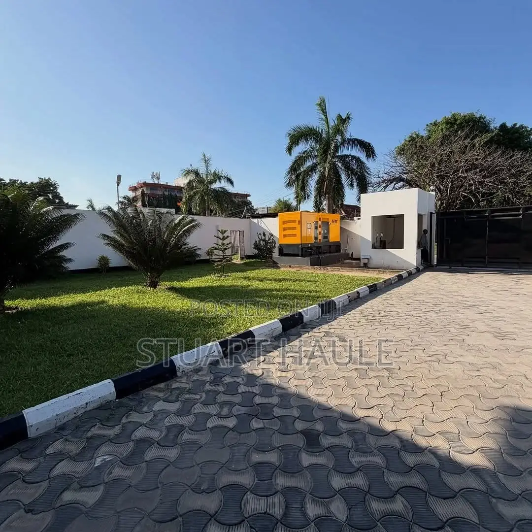 Furnished 4bdrm Apartment in Oyster Bay for rent