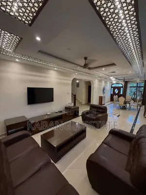 Furnished 4bdrm Villa in Ada Estate Near for rent