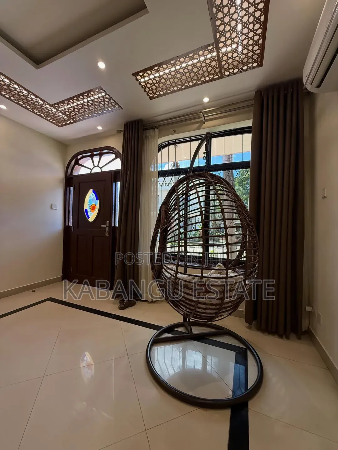 Furnished 4bdrm Villa in Ada Estate Near for rent