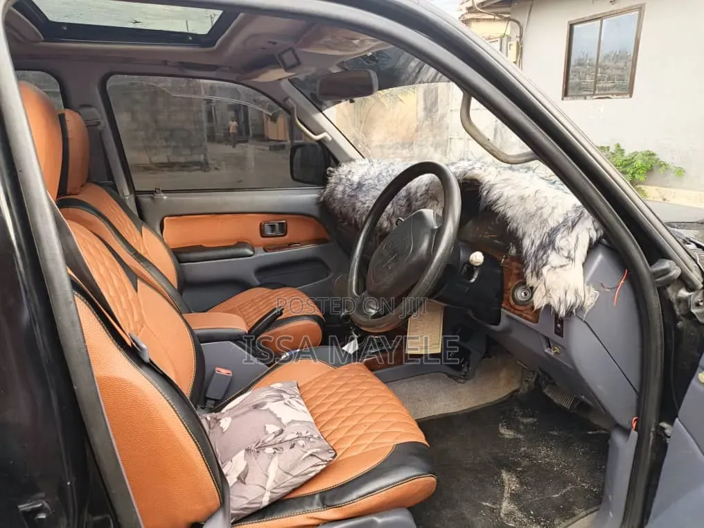 Toyota Hilux Surf 2005 Black