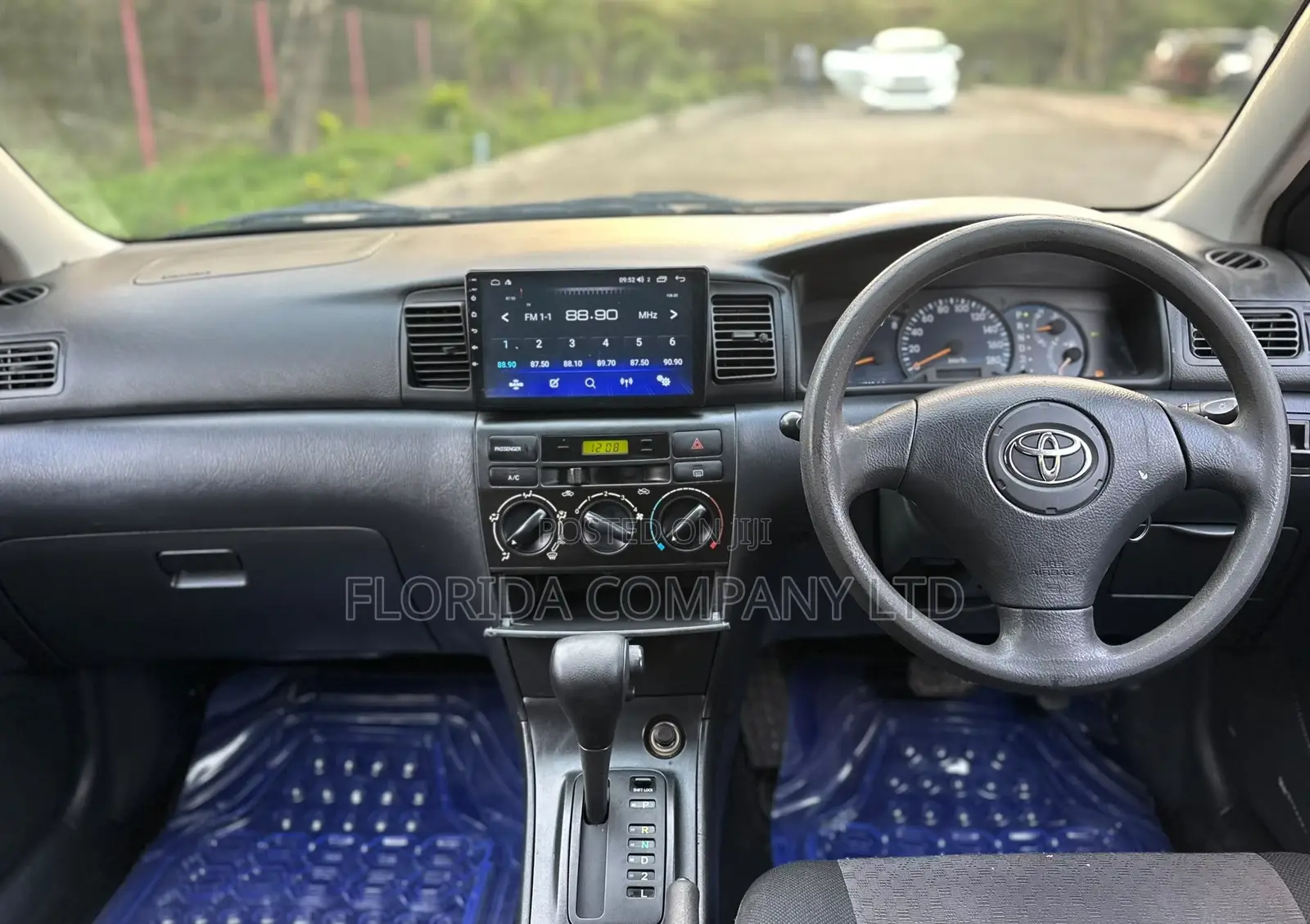Toyota Corolla RunX 2004