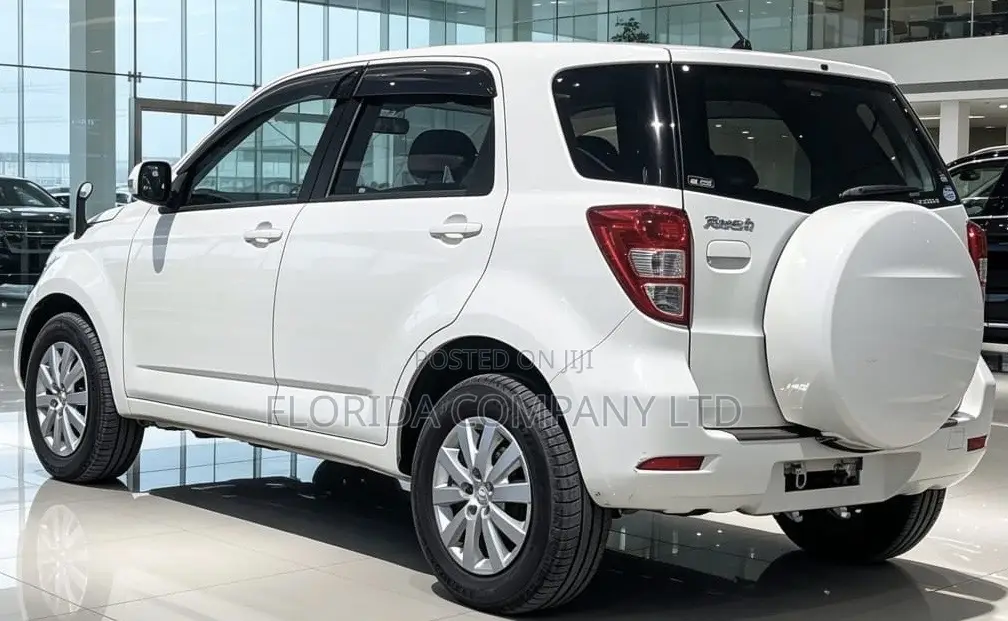 Toyota Rush 2008 White