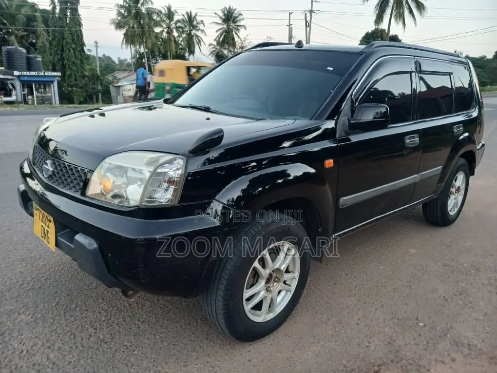Nissan X-Trail 2005 Black