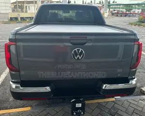 New Volkswagen Amarok 2025 Gray