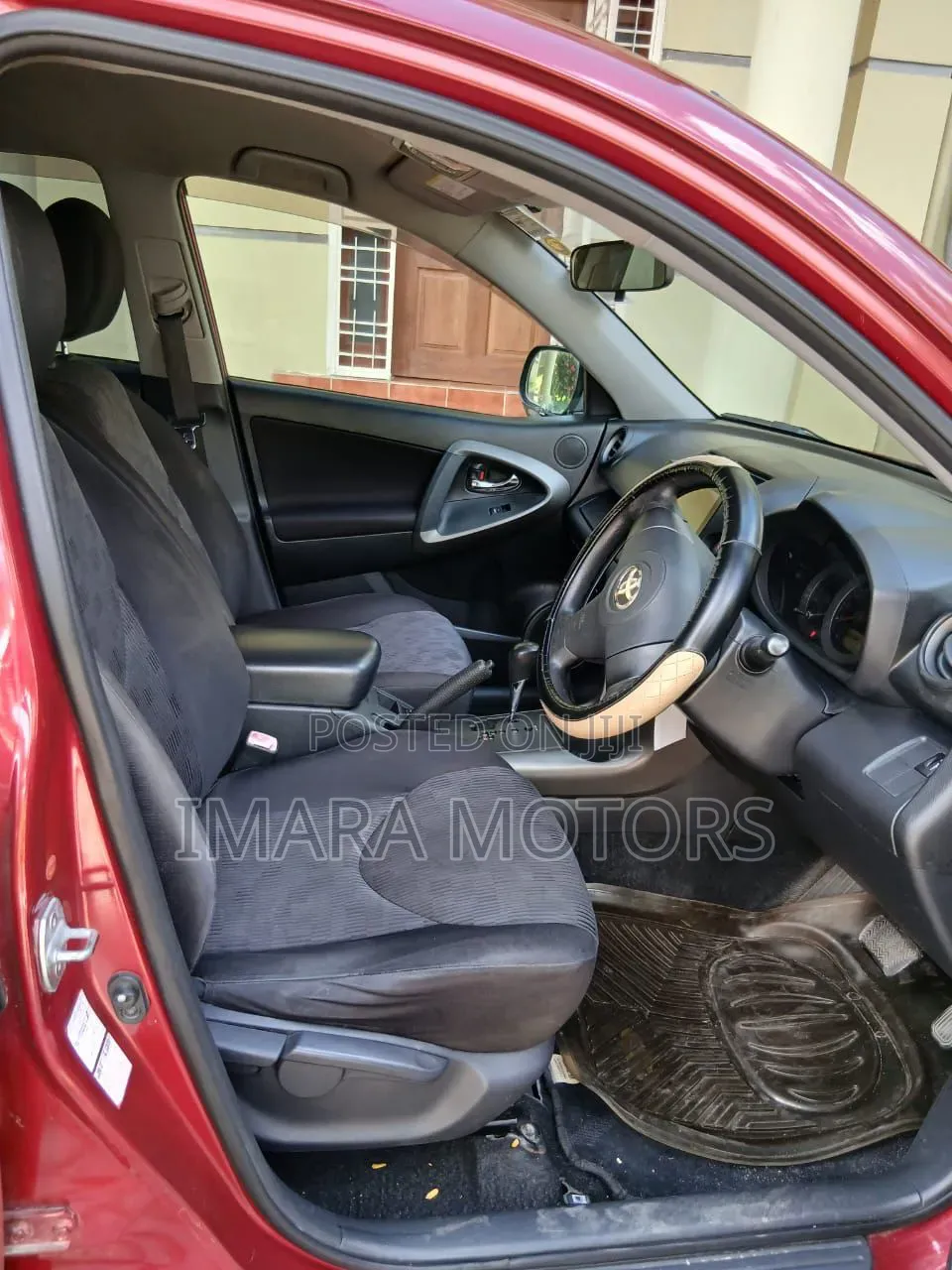 Toyota RAV4 2009 Red