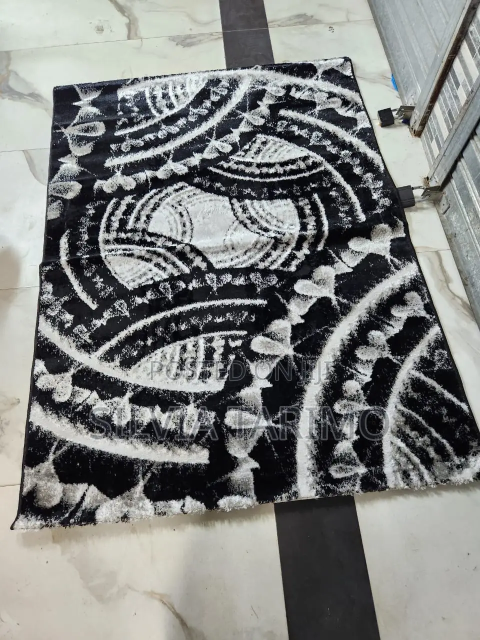 Turkish Bedsides Rugs(4/6 Feets)